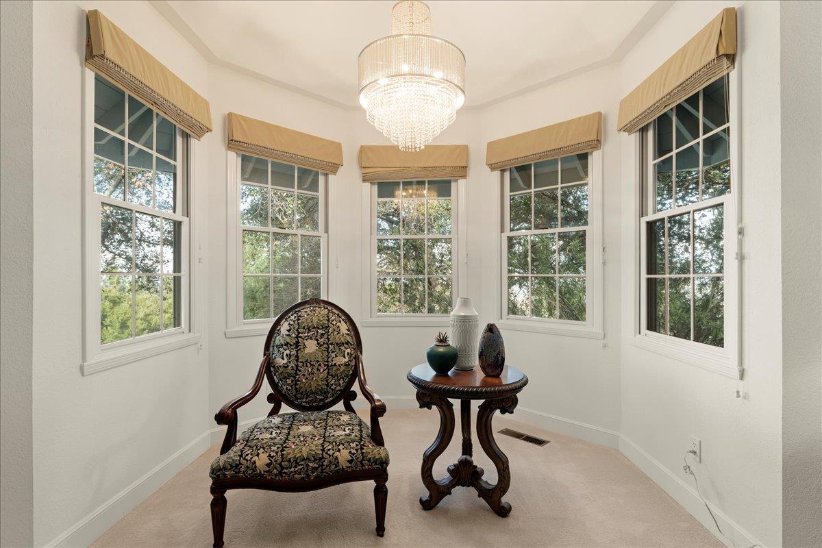 490 Santa Rosa DR