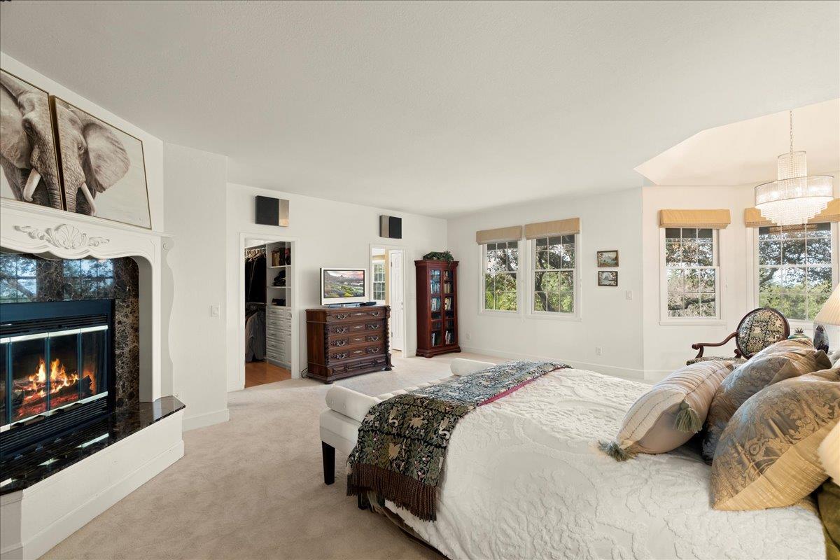 490 Santa Rosa DR
