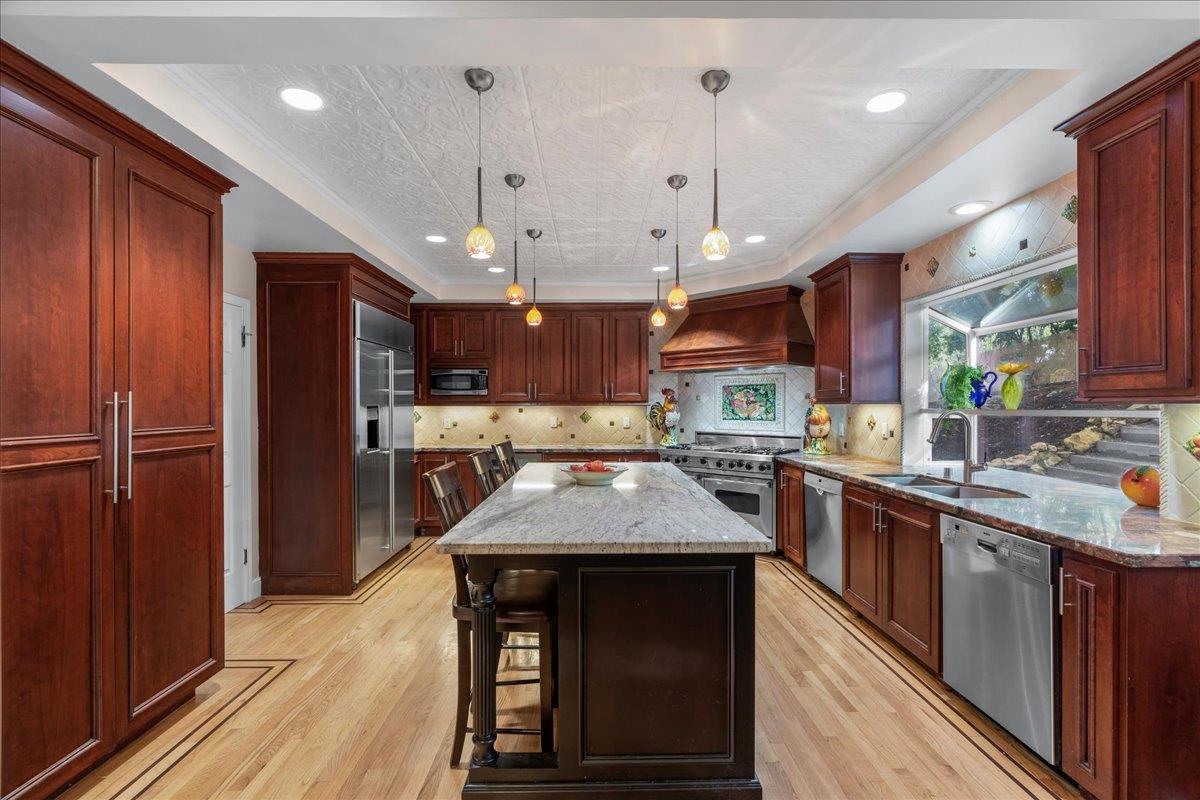 490 Santa Rosa DR