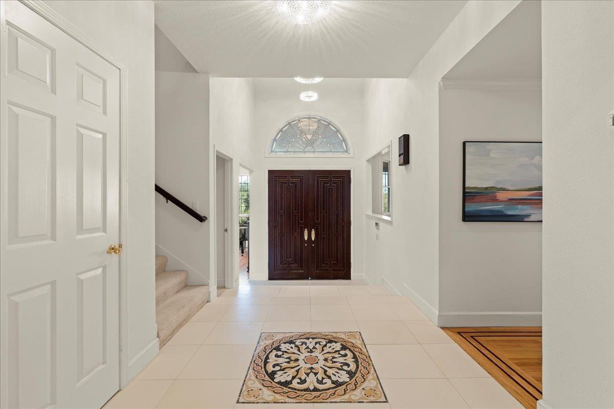 490 Santa Rosa DR