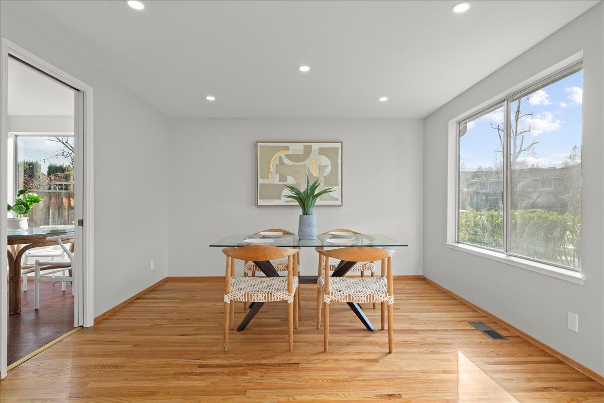 1013 Burlwood DR