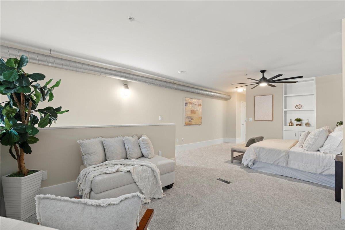 333 Santana Row 239
