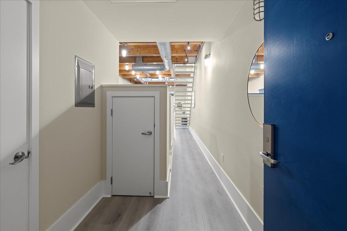 333 Santana Row 239