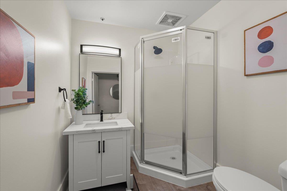 333 Santana Row 239