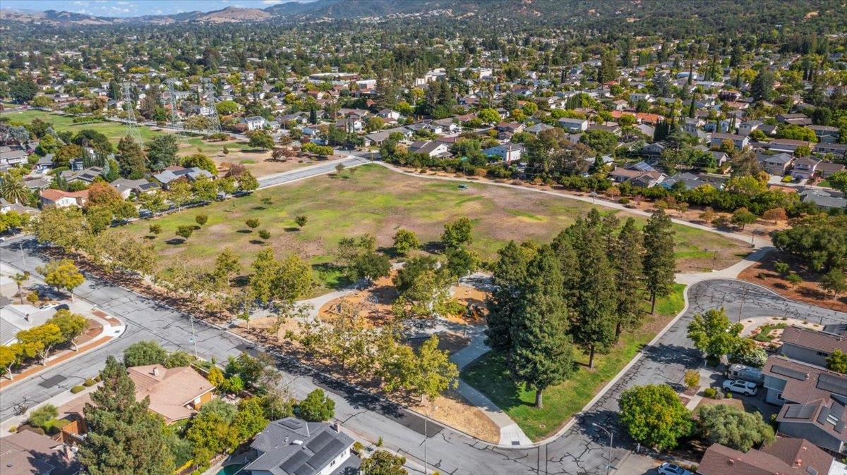 5868 Sentinel Street