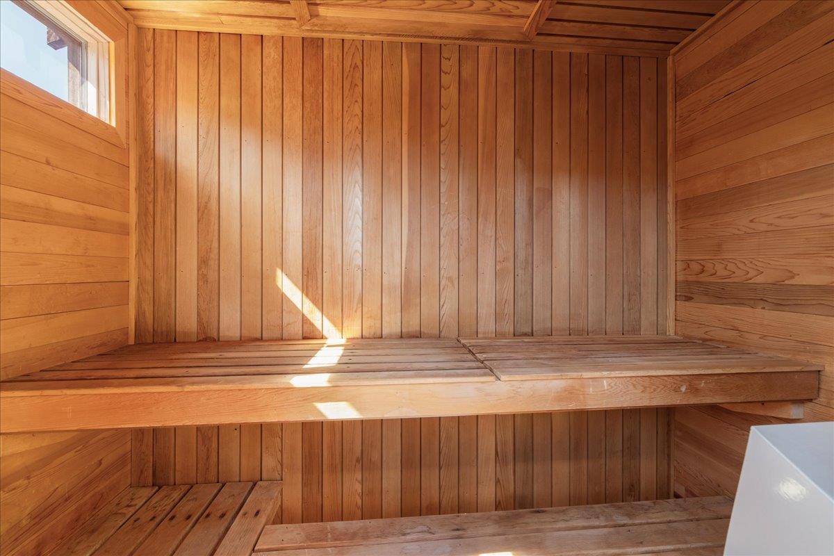 5868 Sentinel Street