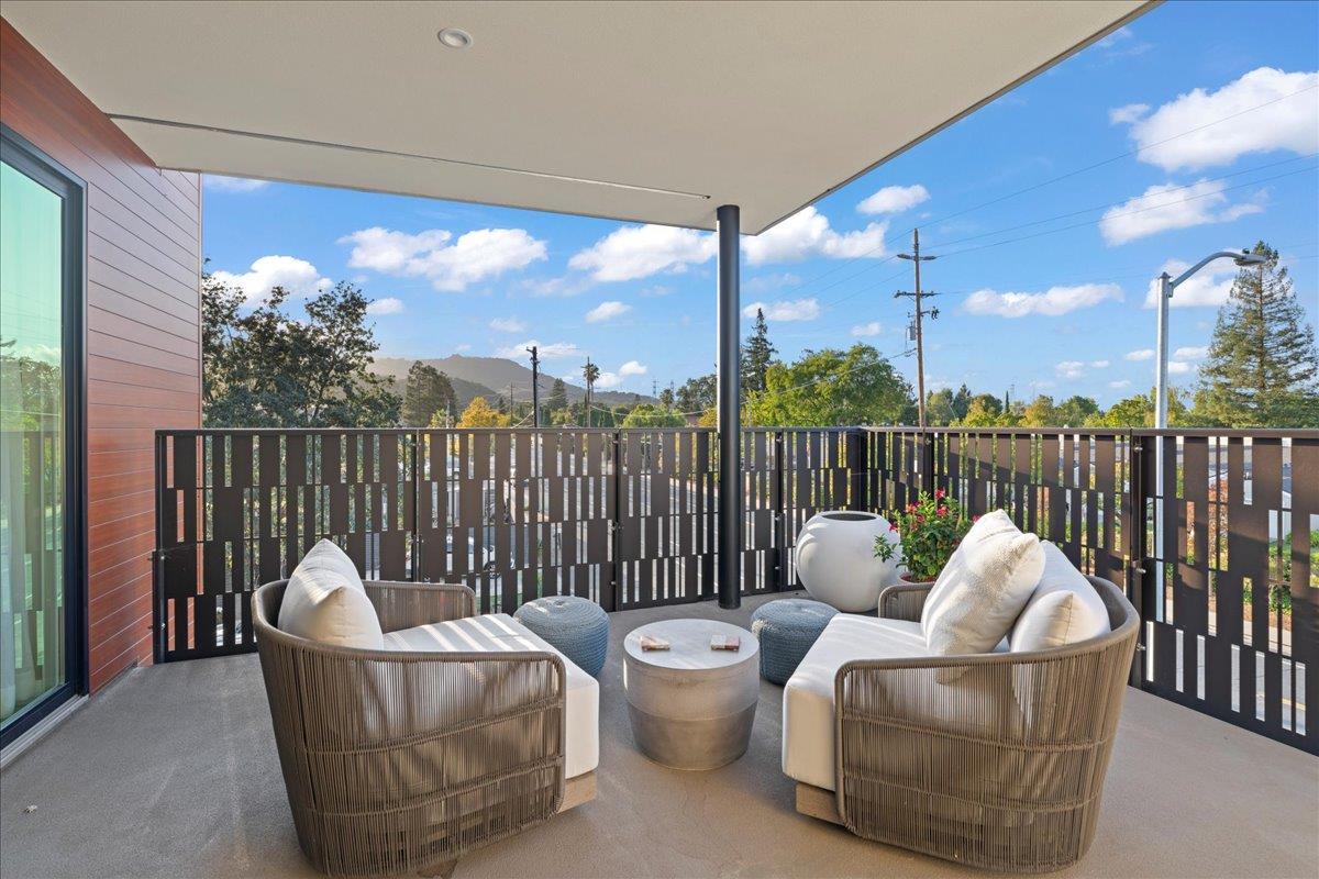 22540 Stevens Creek Boulevard