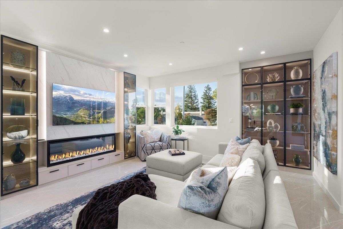 22540 Stevens Creek Boulevard