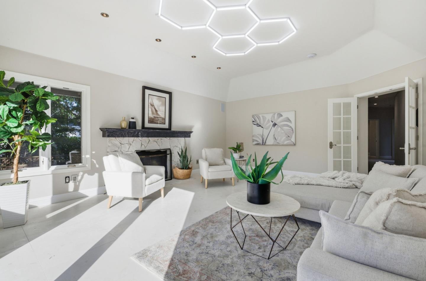 4286 Silver Meadow Court