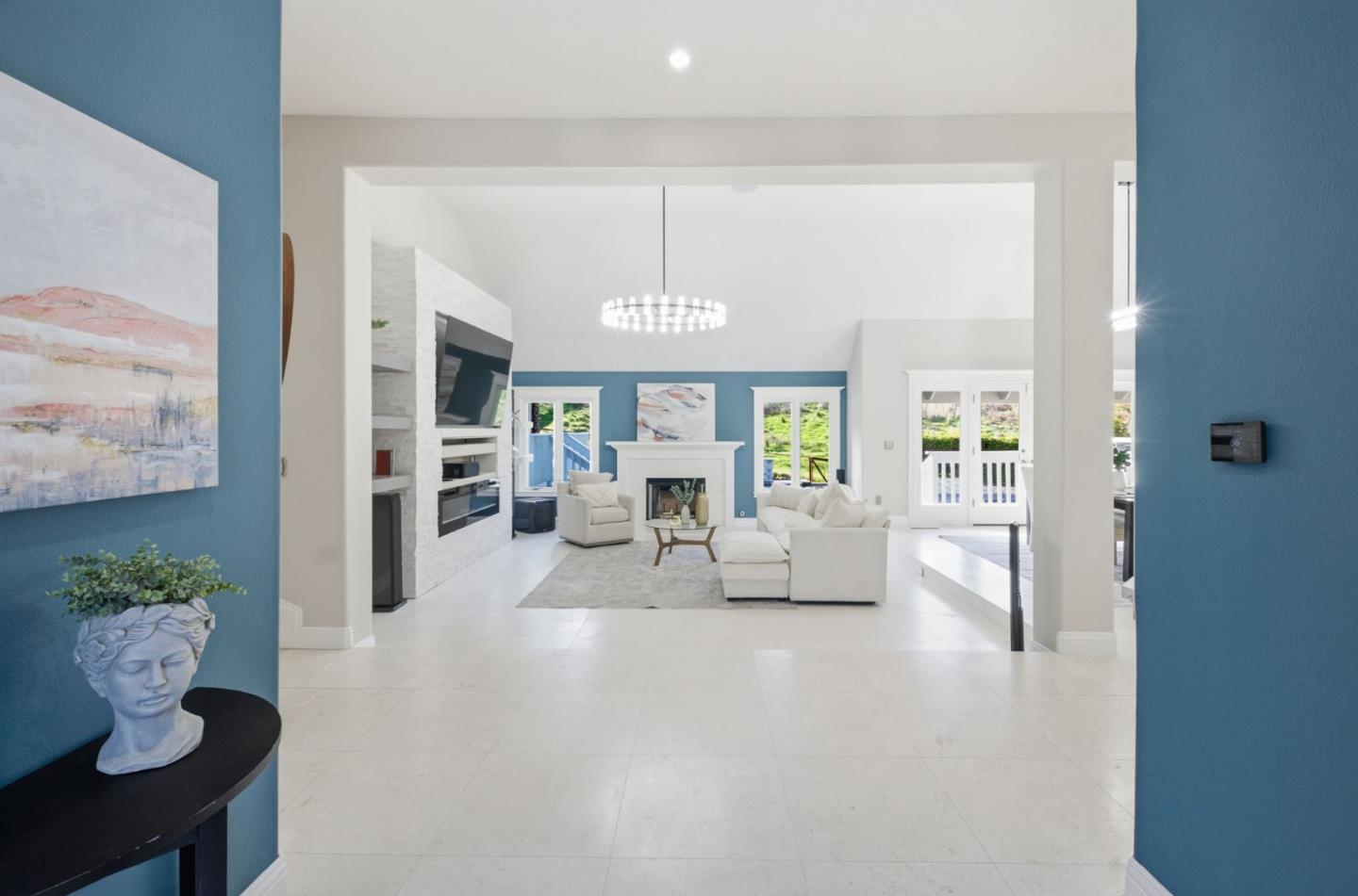 4286 Silver Meadow Court