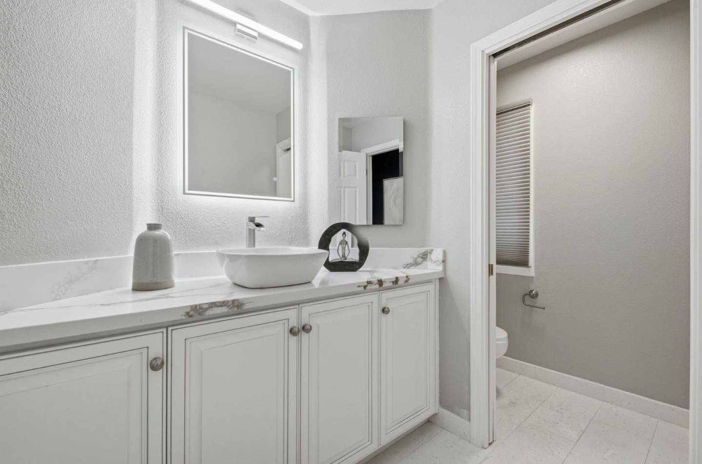 4286 Silver Meadow Court