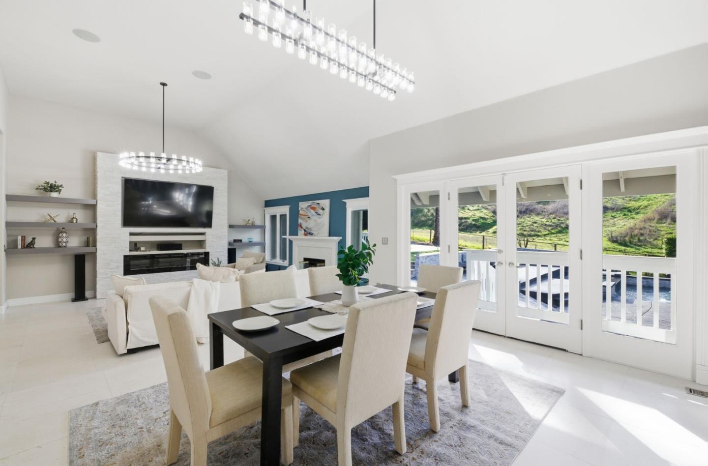 4286 Silver Meadow Court