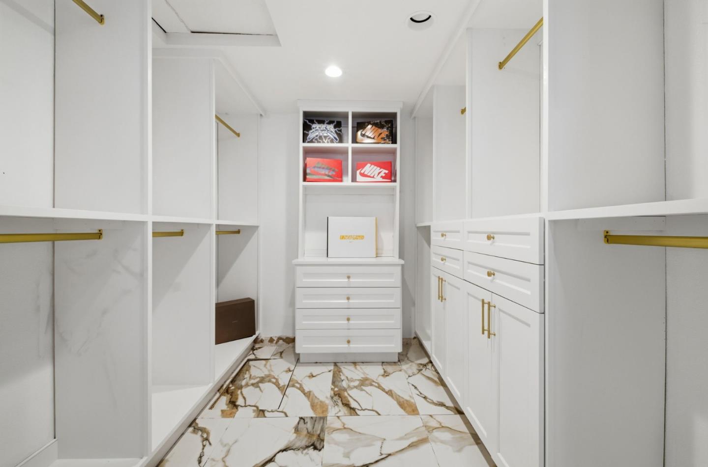 4286 Silver Meadow Court