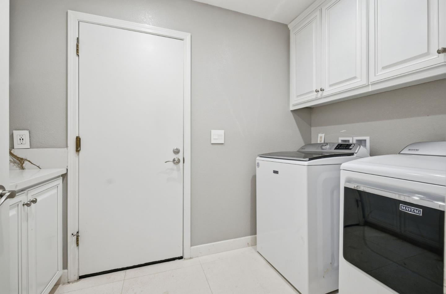 4286 Silver Meadow Court