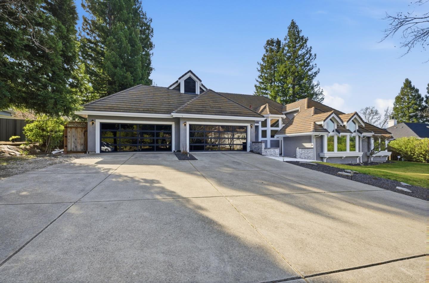 4286 Silver Meadow Court