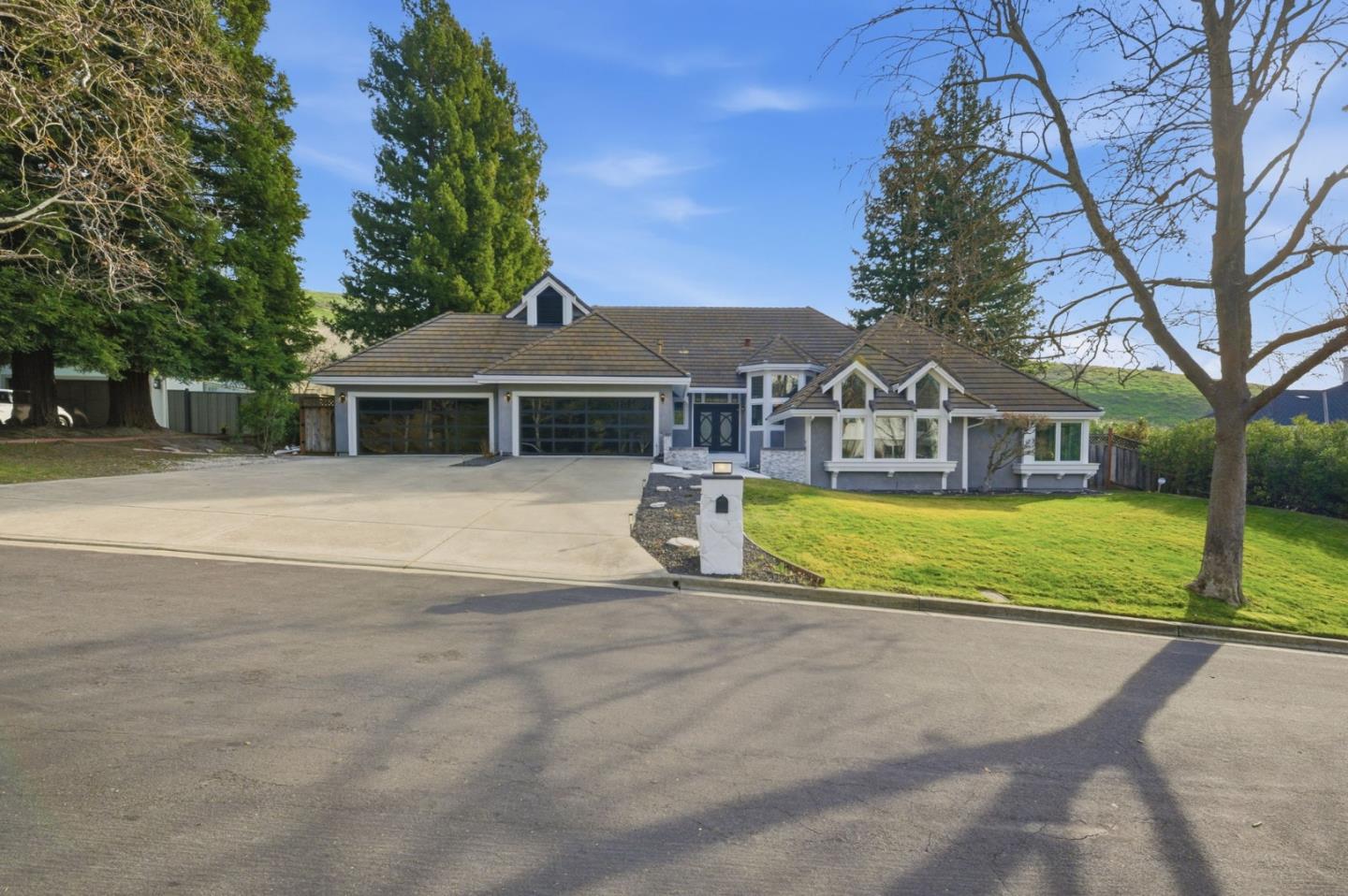 4286 Silver Meadow Court