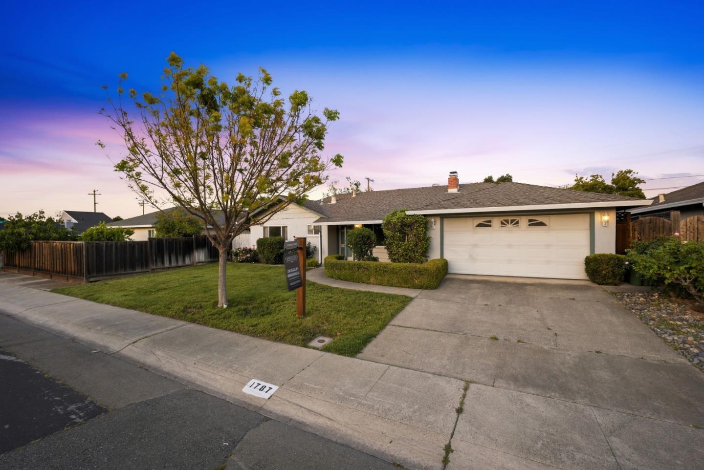 1787 Cunningham Street