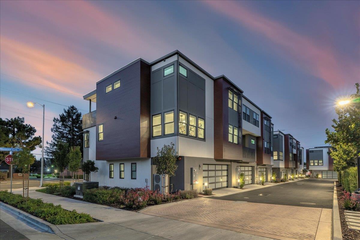 22540 Stevens Creek BLVD