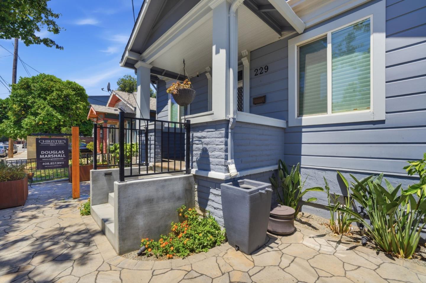 229 Washington Street