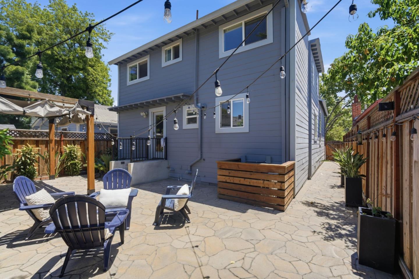 229 Washington Street
