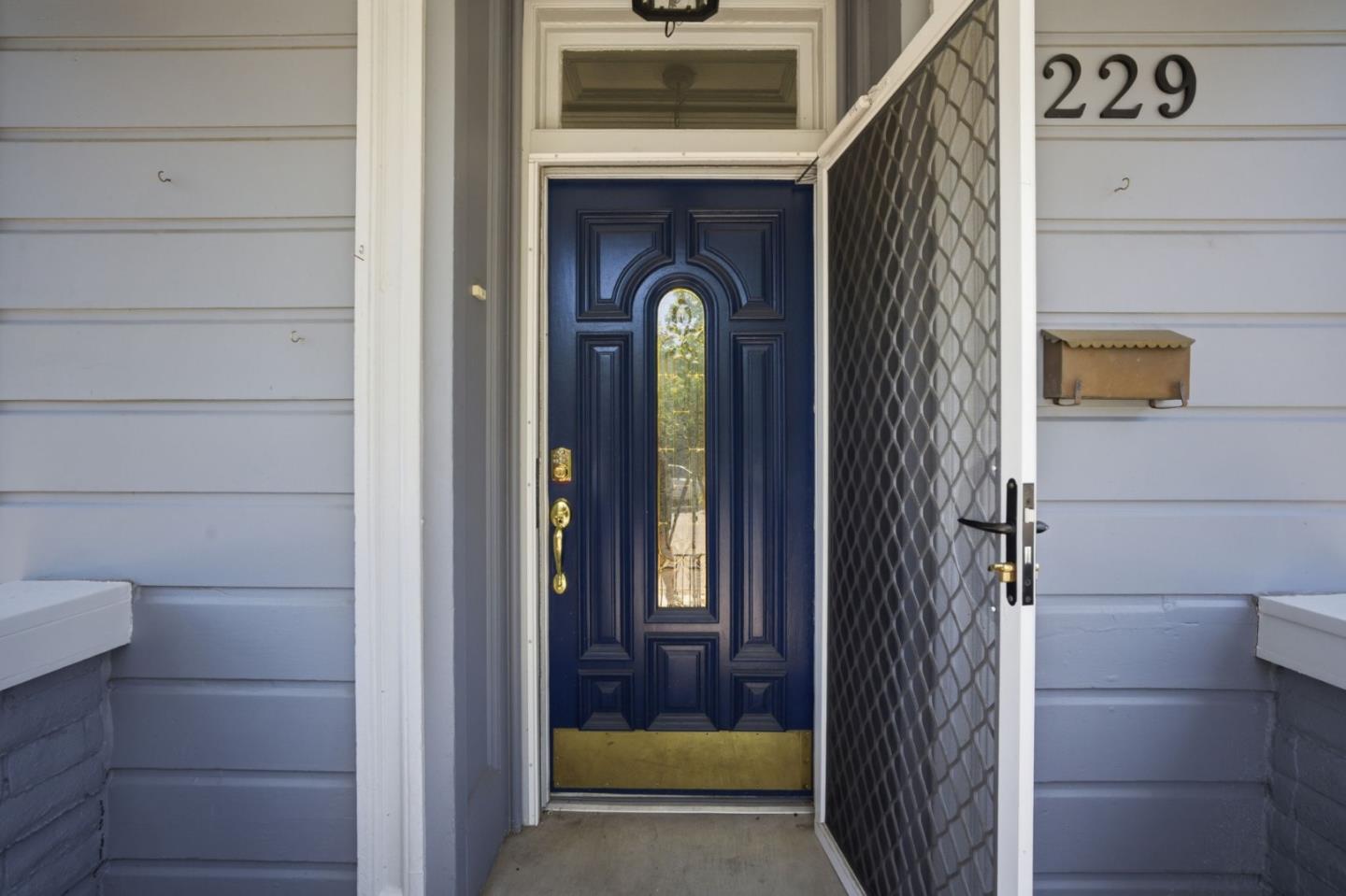 229 Washington Street