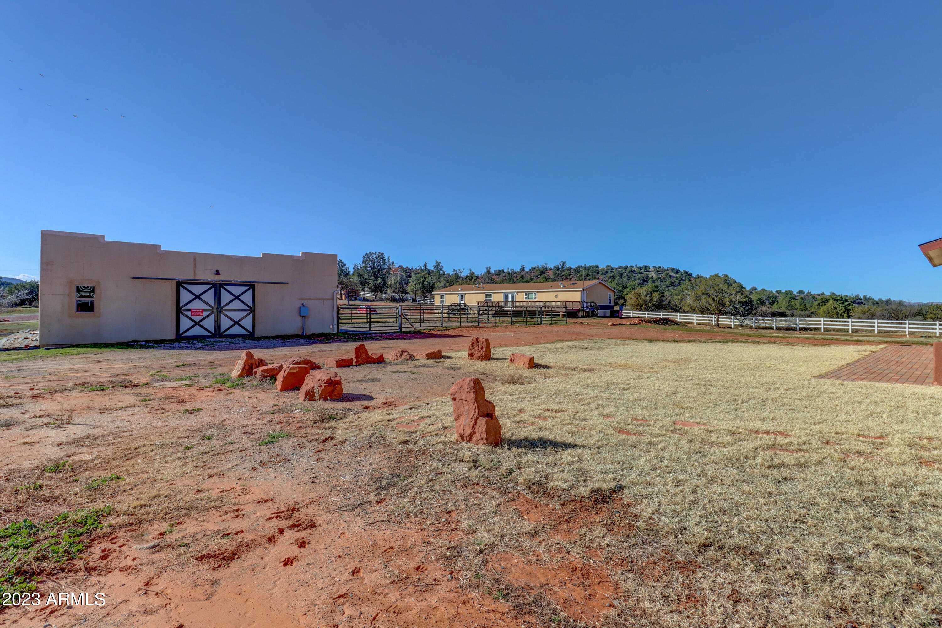 185 Mockingbird Lane