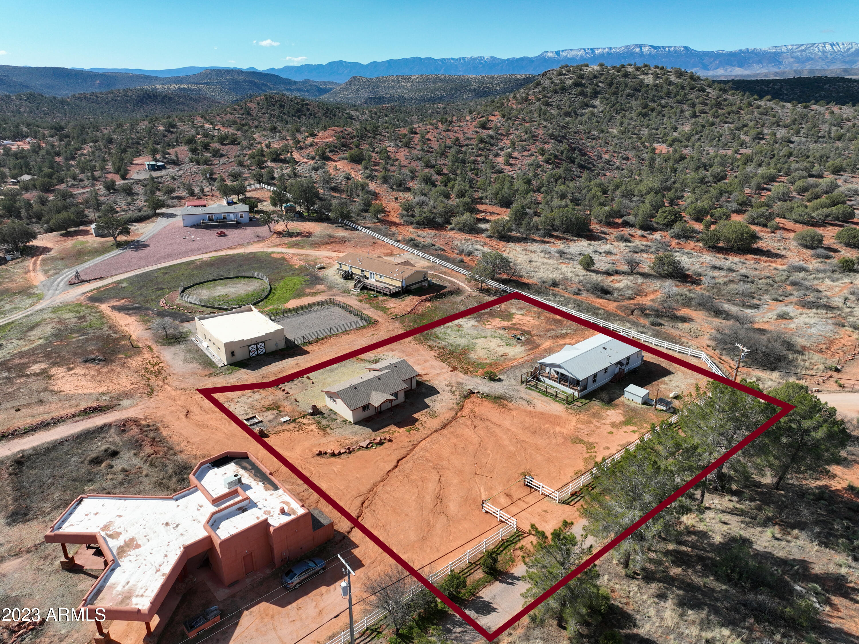 185 Mockingbird Lane