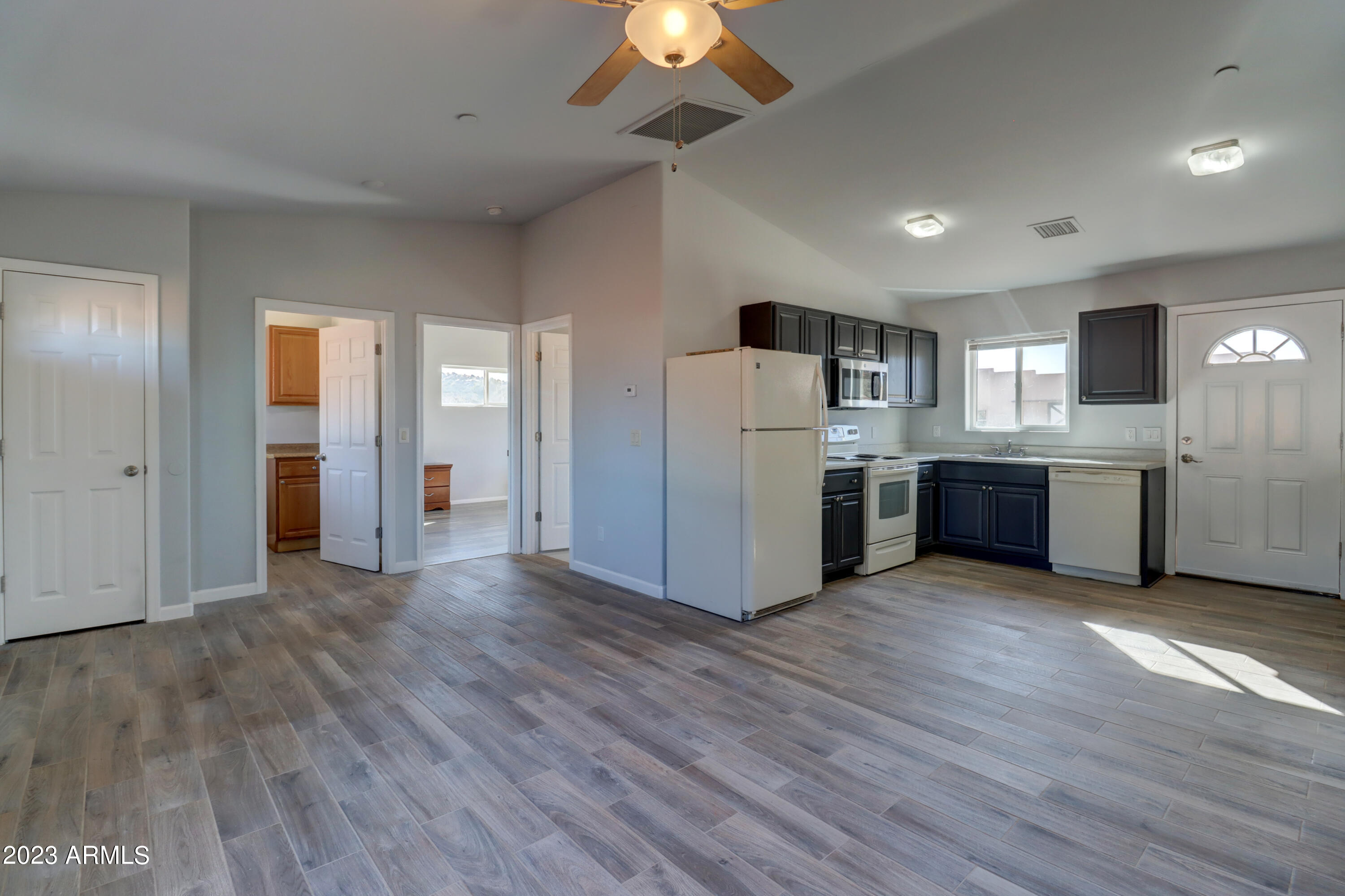 185 Mockingbird Lane