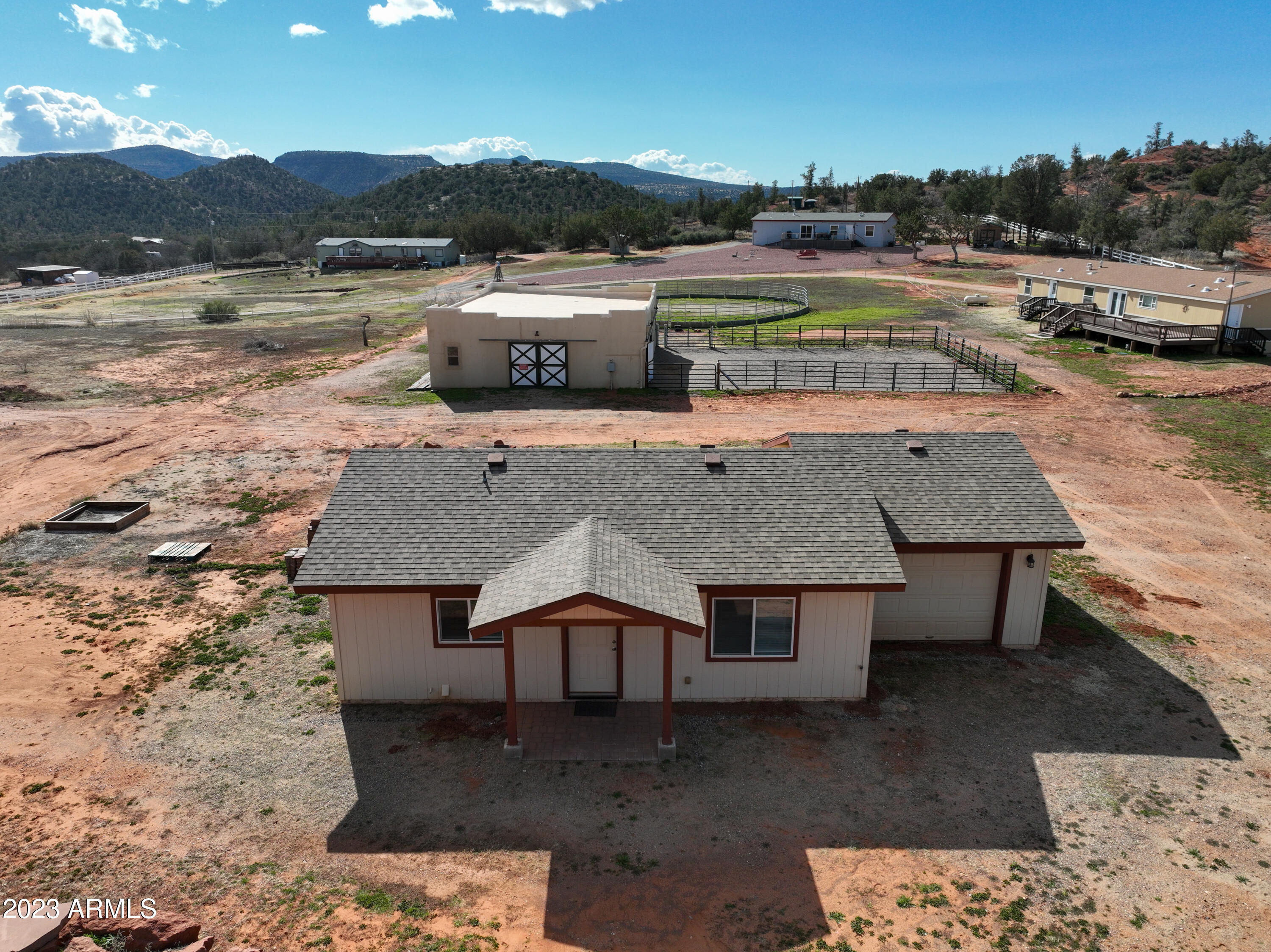 185 Mockingbird Lane