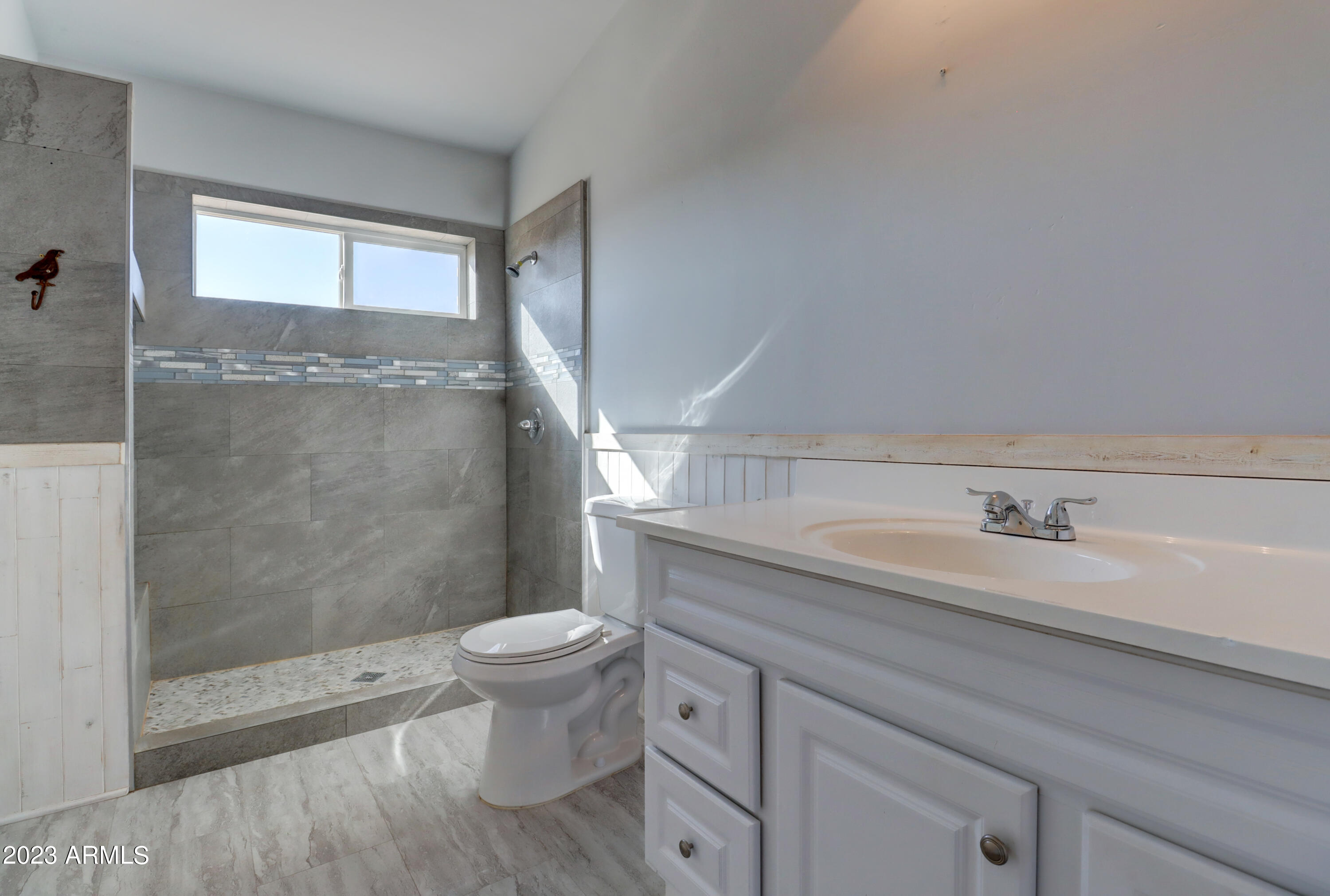 185 Mockingbird Lane