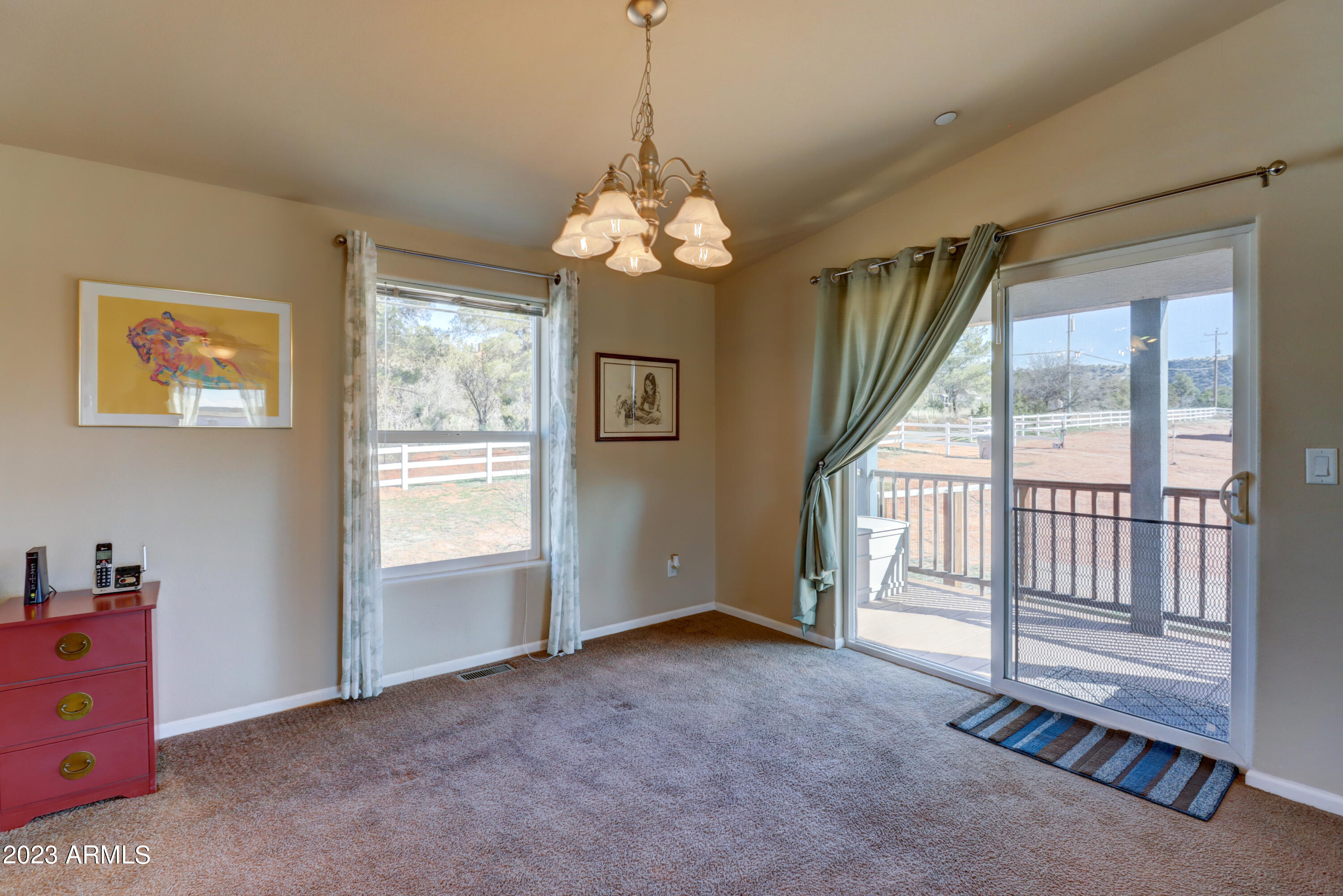 185 Mockingbird Lane