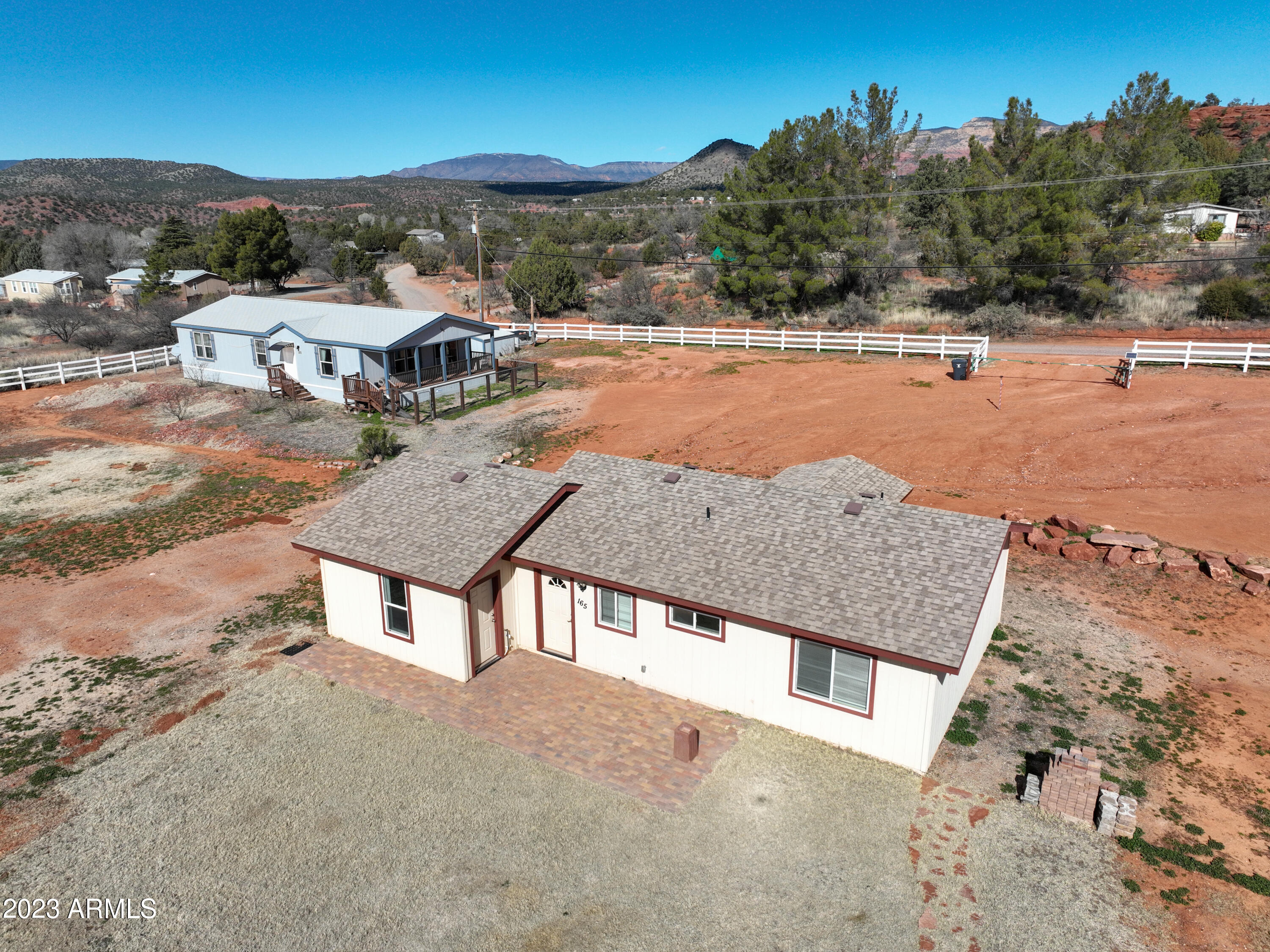 185 Mockingbird Lane