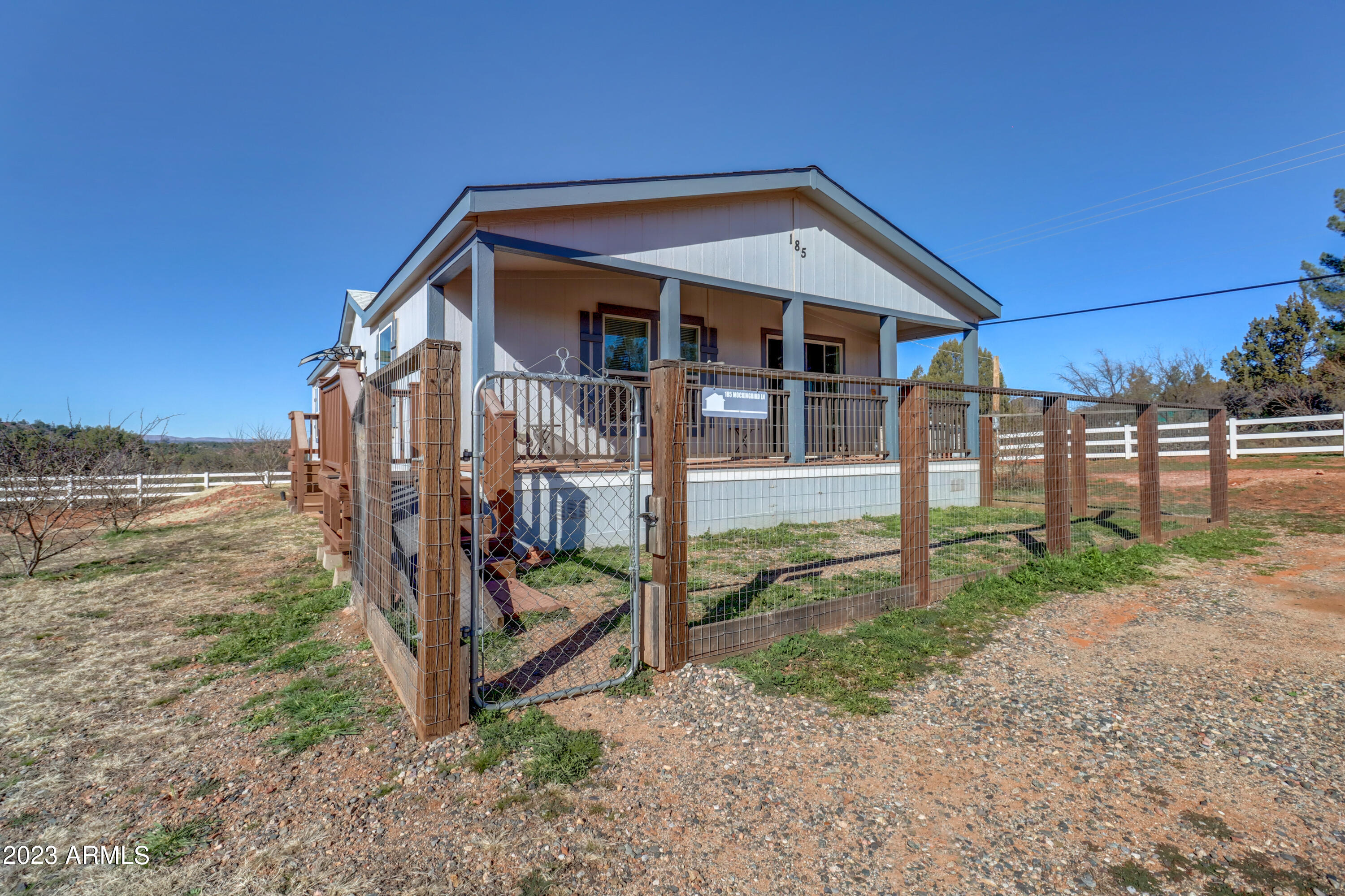 185 Mockingbird Lane