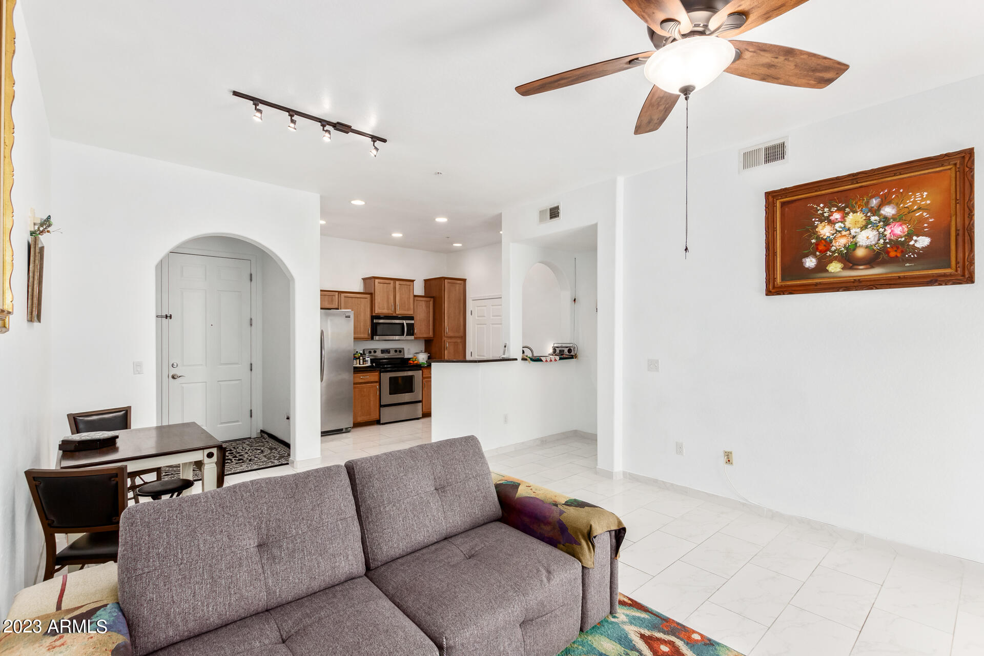 14575 W MOUNTAIN VIEW Boulevard Unit: 10210