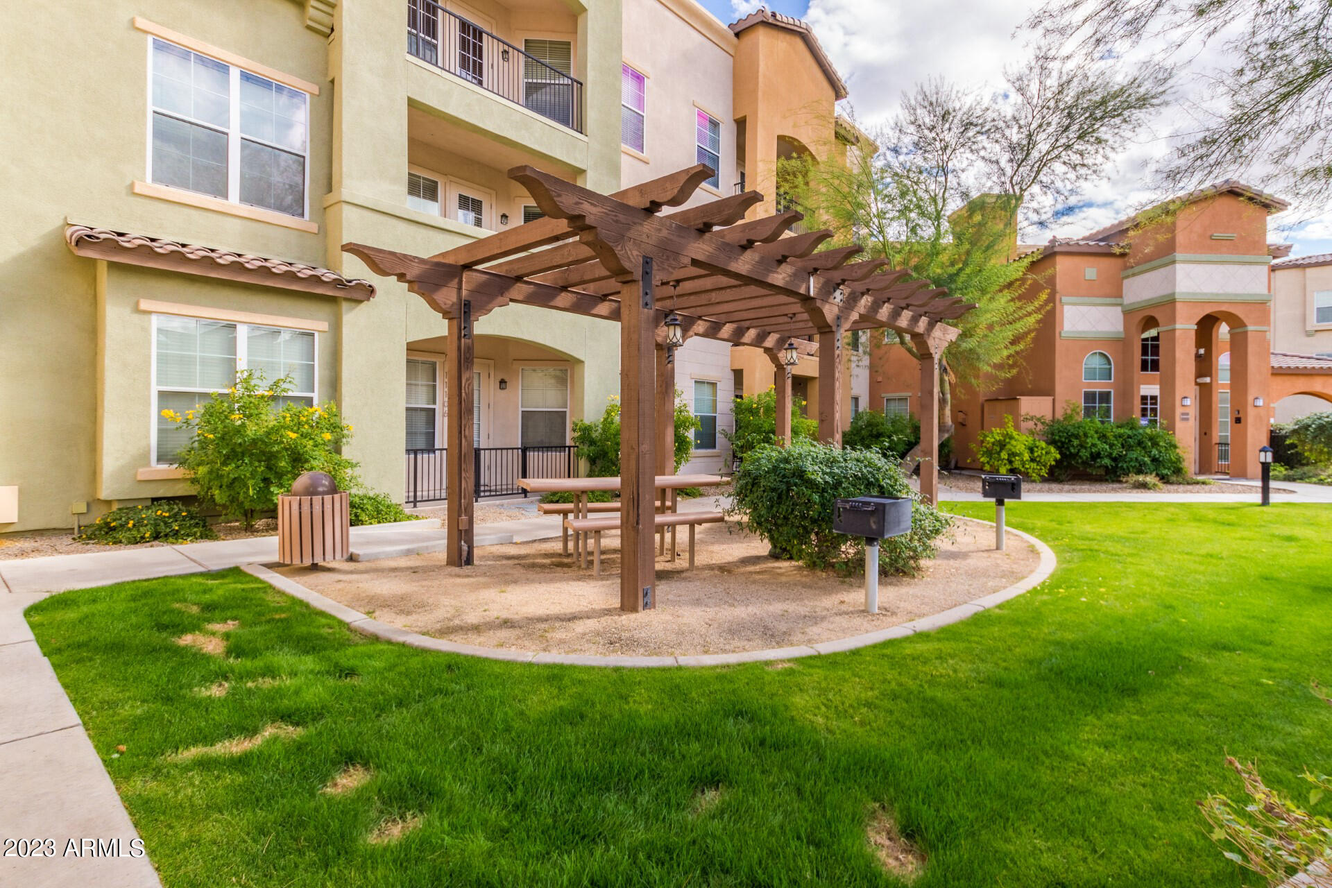 14575 W MOUNTAIN VIEW Boulevard Unit: 10210
