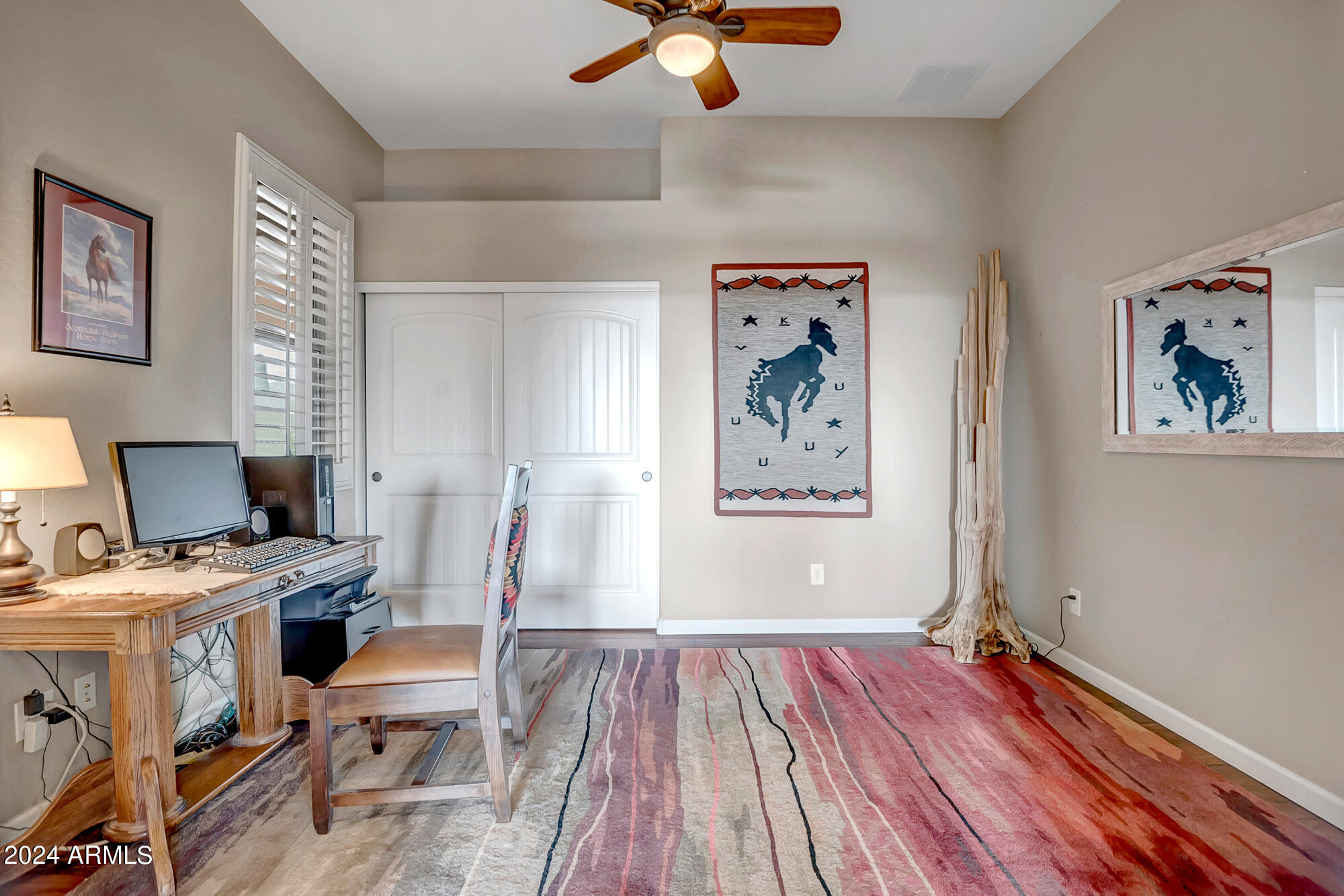 321 W SADDLE MOUNTAIN Road