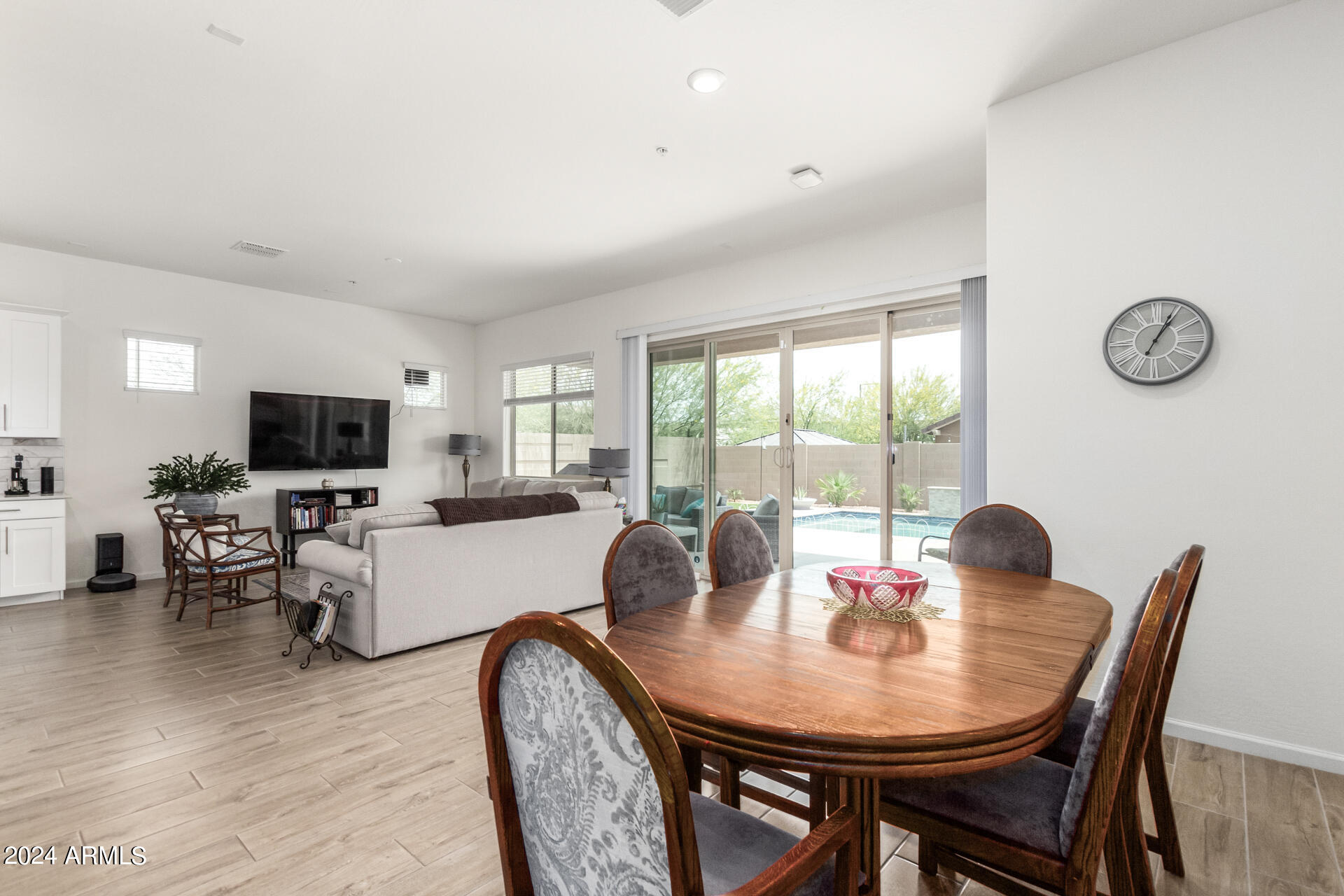 21225 W WILSHIRE Drive