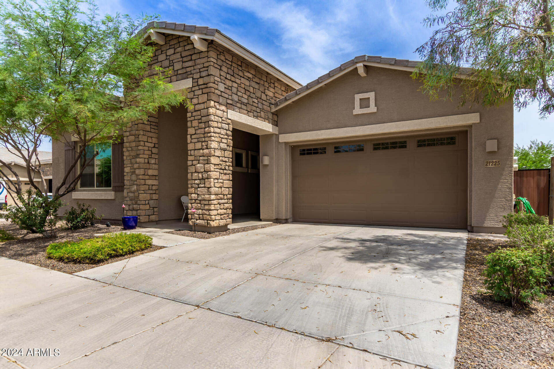 21225 W WILSHIRE Drive