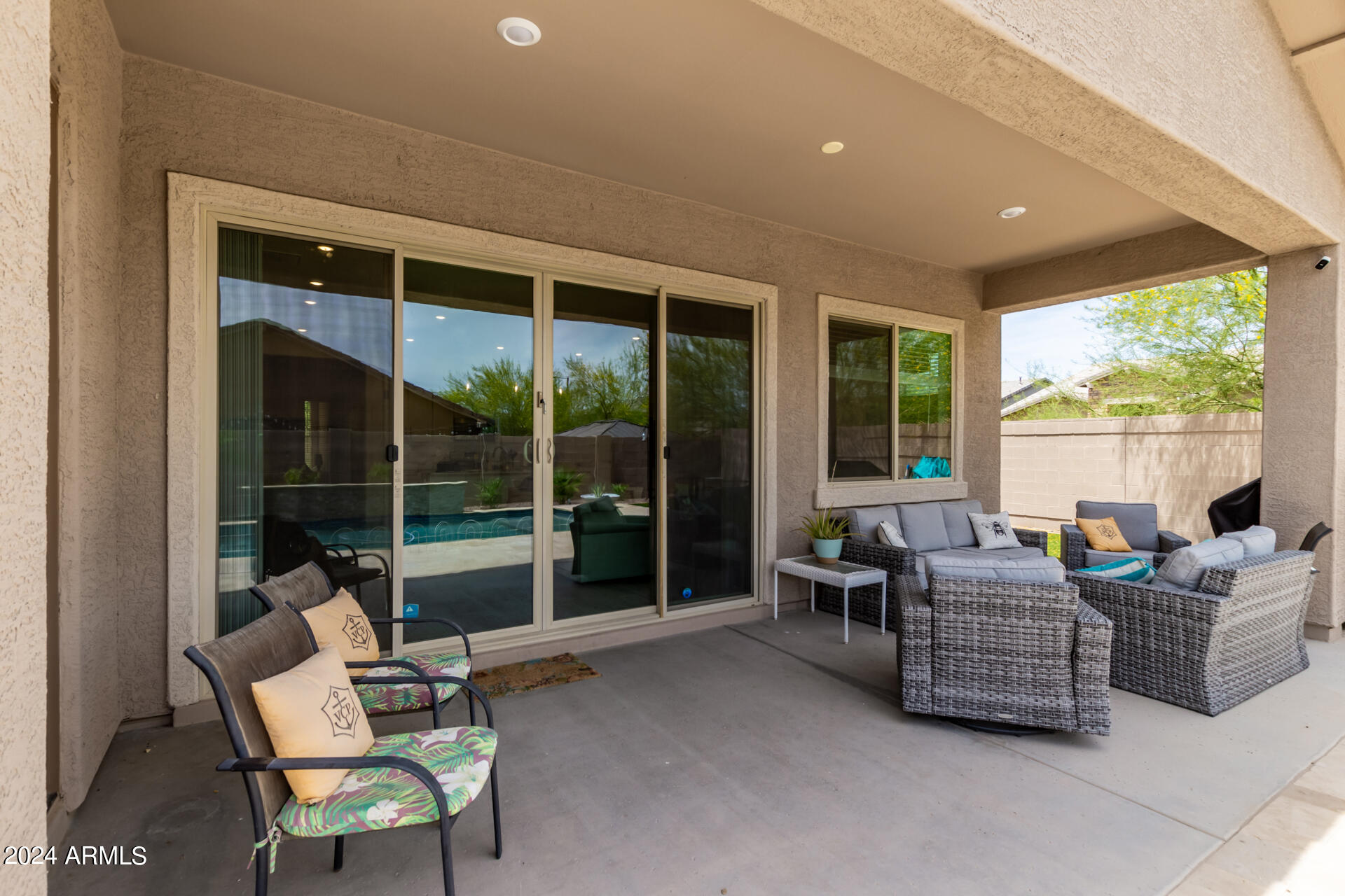 21225 W WILSHIRE Drive