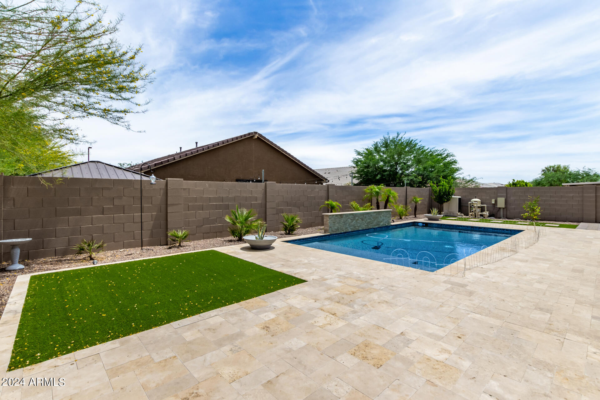 21225 W WILSHIRE Drive