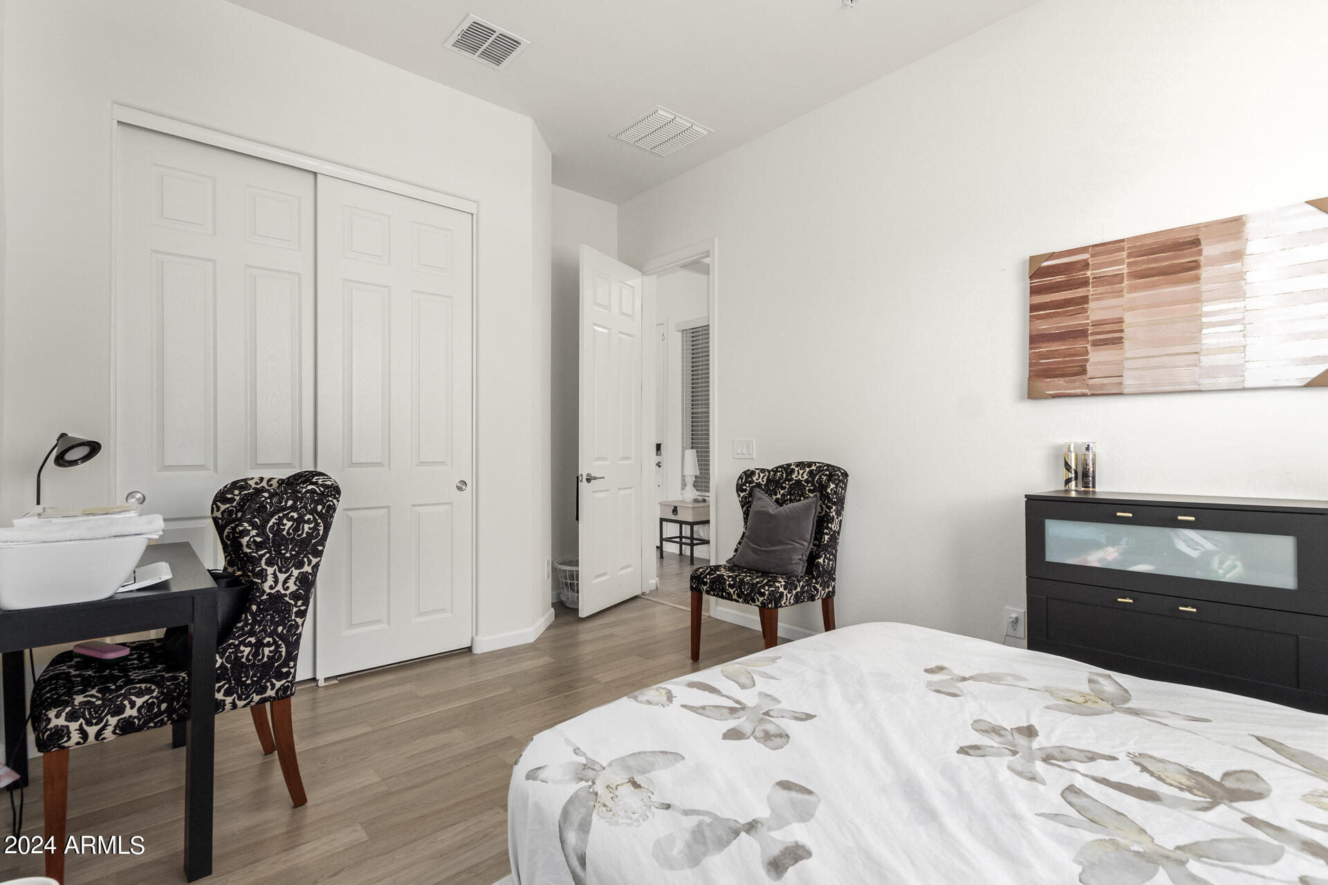 21225 W WILSHIRE Drive