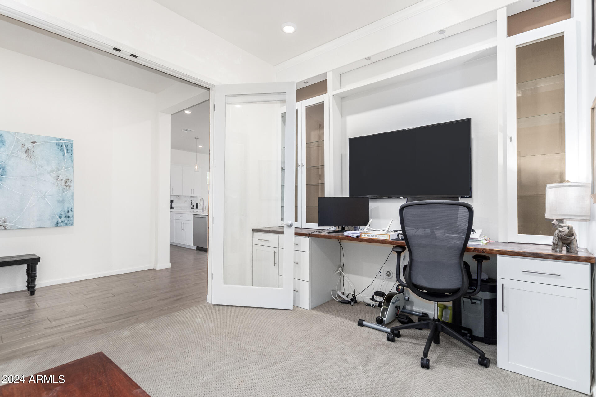 21225 W WILSHIRE Drive