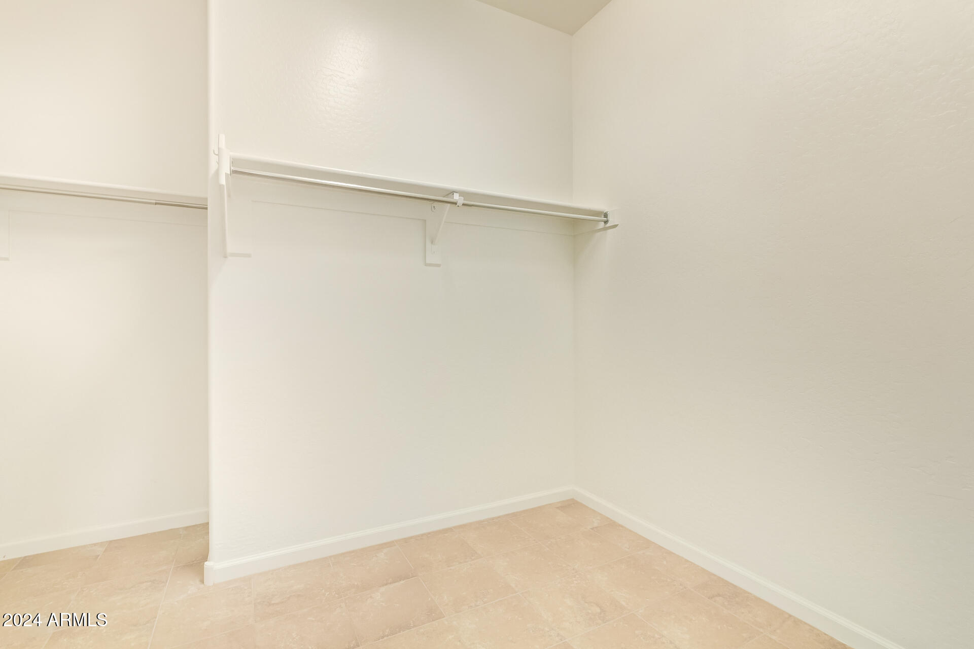 16846 W ALMERIA Road