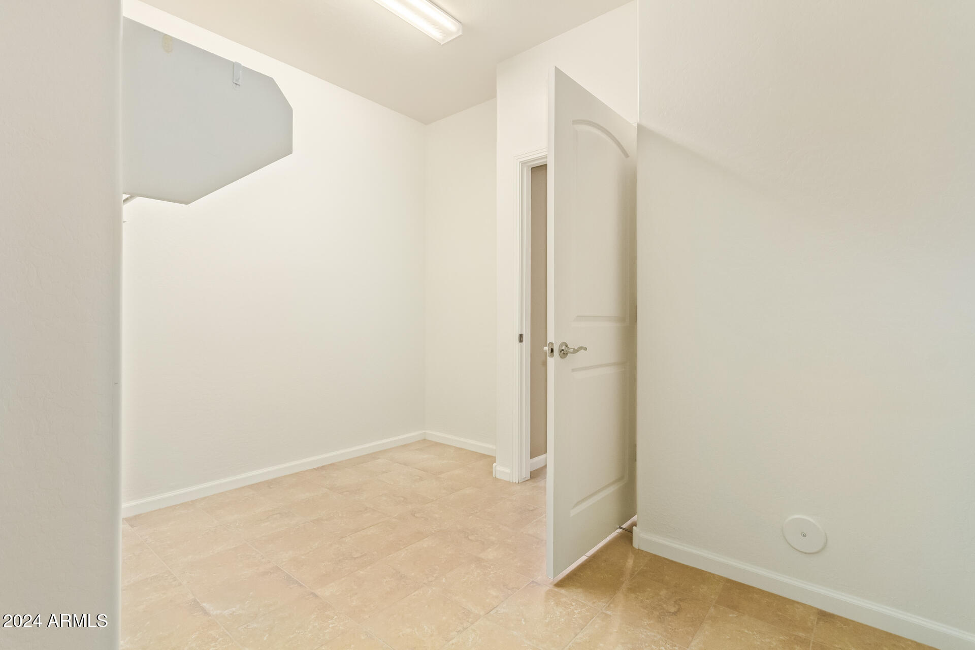 16846 W ALMERIA Road