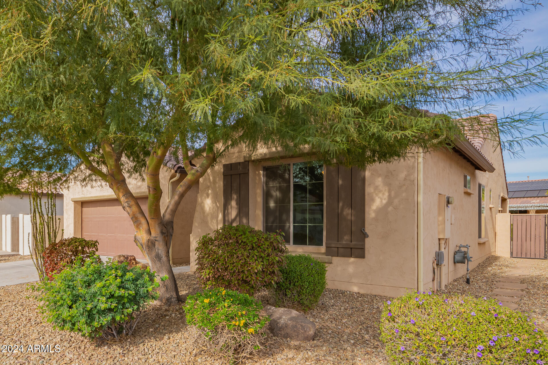 16846 W ALMERIA Road