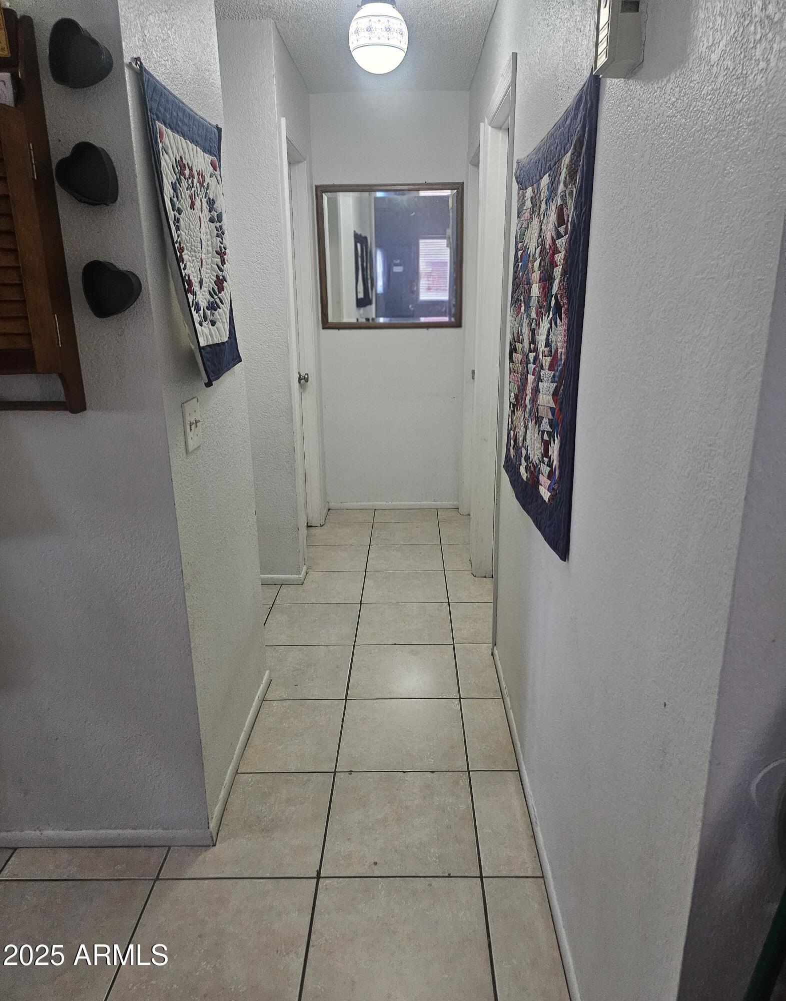 8408 W CORRINE Drive