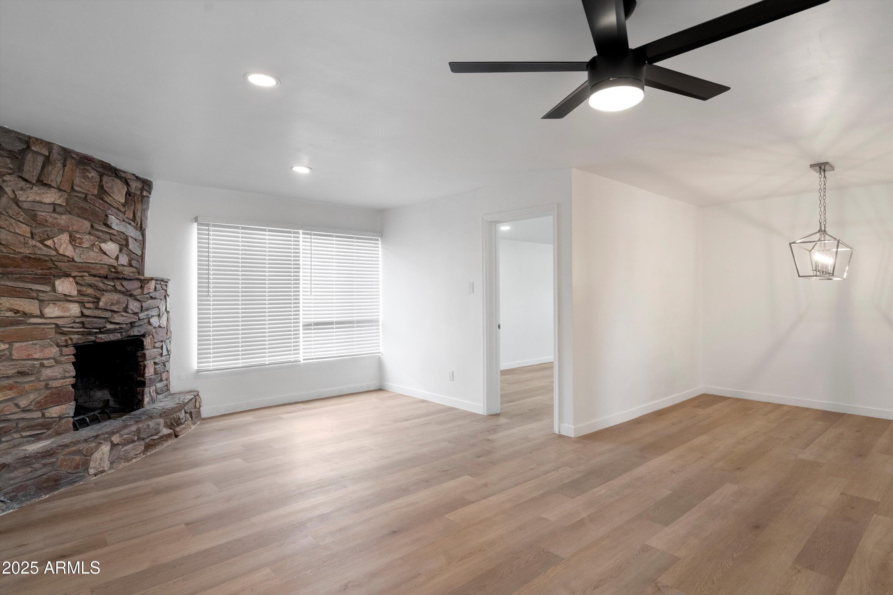1702 W INDIAN SCHOOL Road