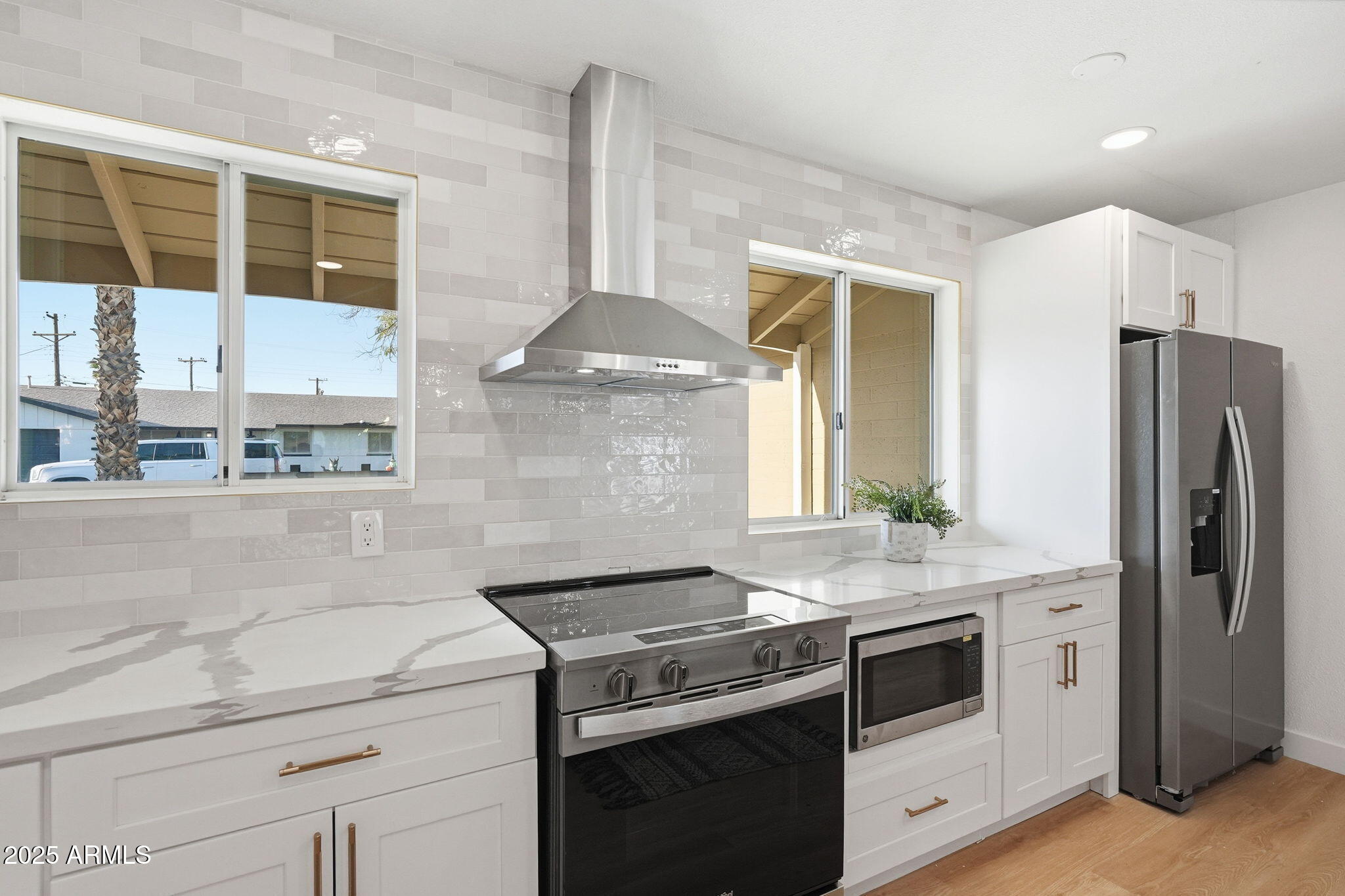 8257 E CYPRESS Street