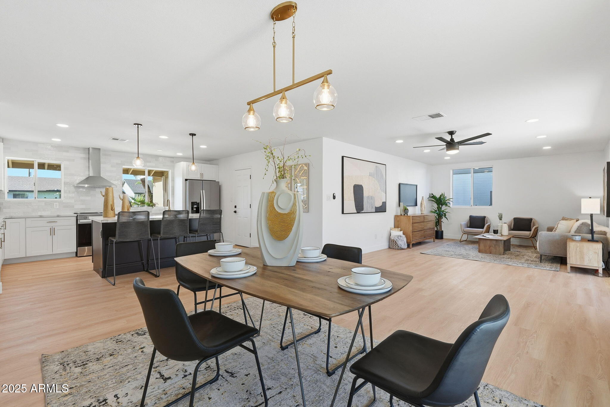 8257 E CYPRESS Street