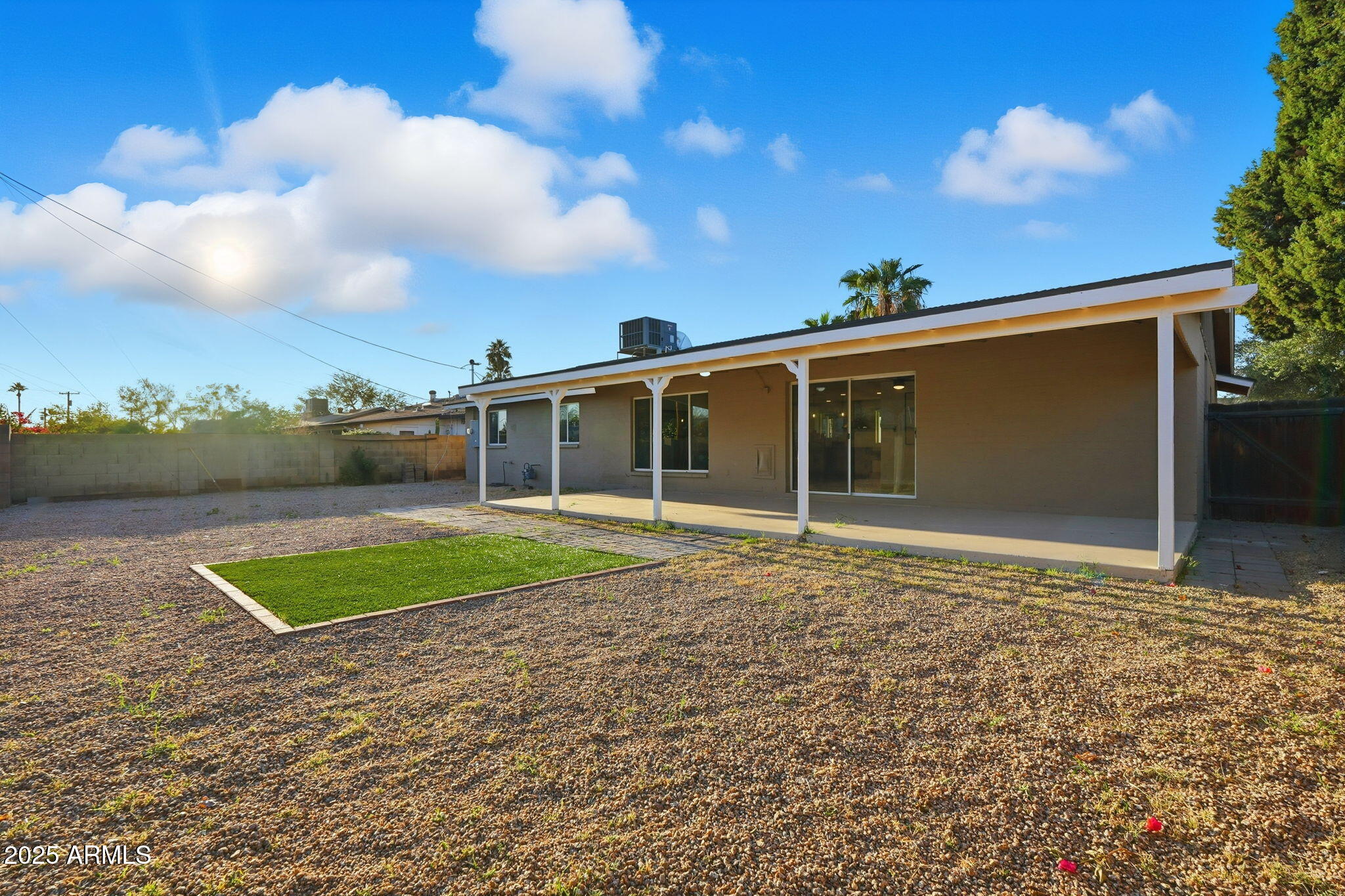 8257 E CYPRESS Street